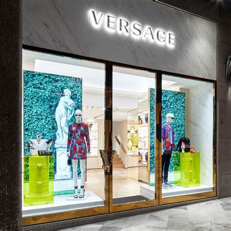 Versace Bologna Galleria Cavour 